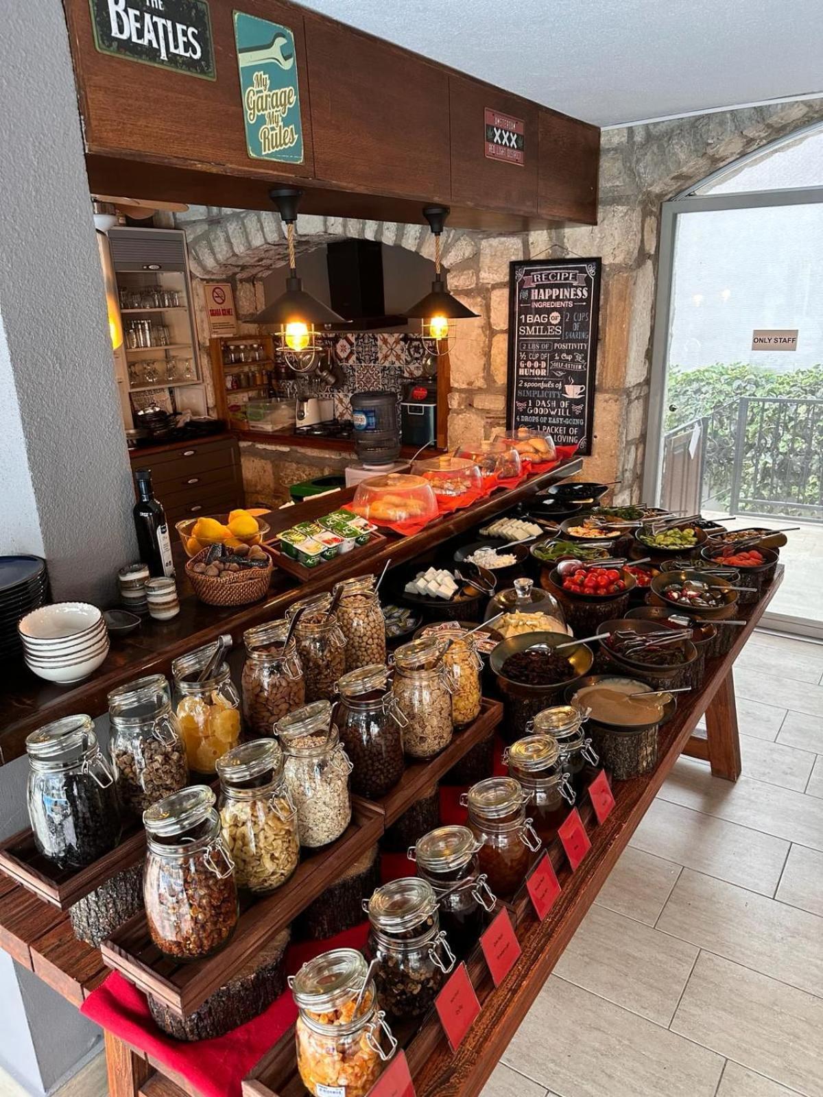Hotel Pier Bodrum Marina エクステリア 写真